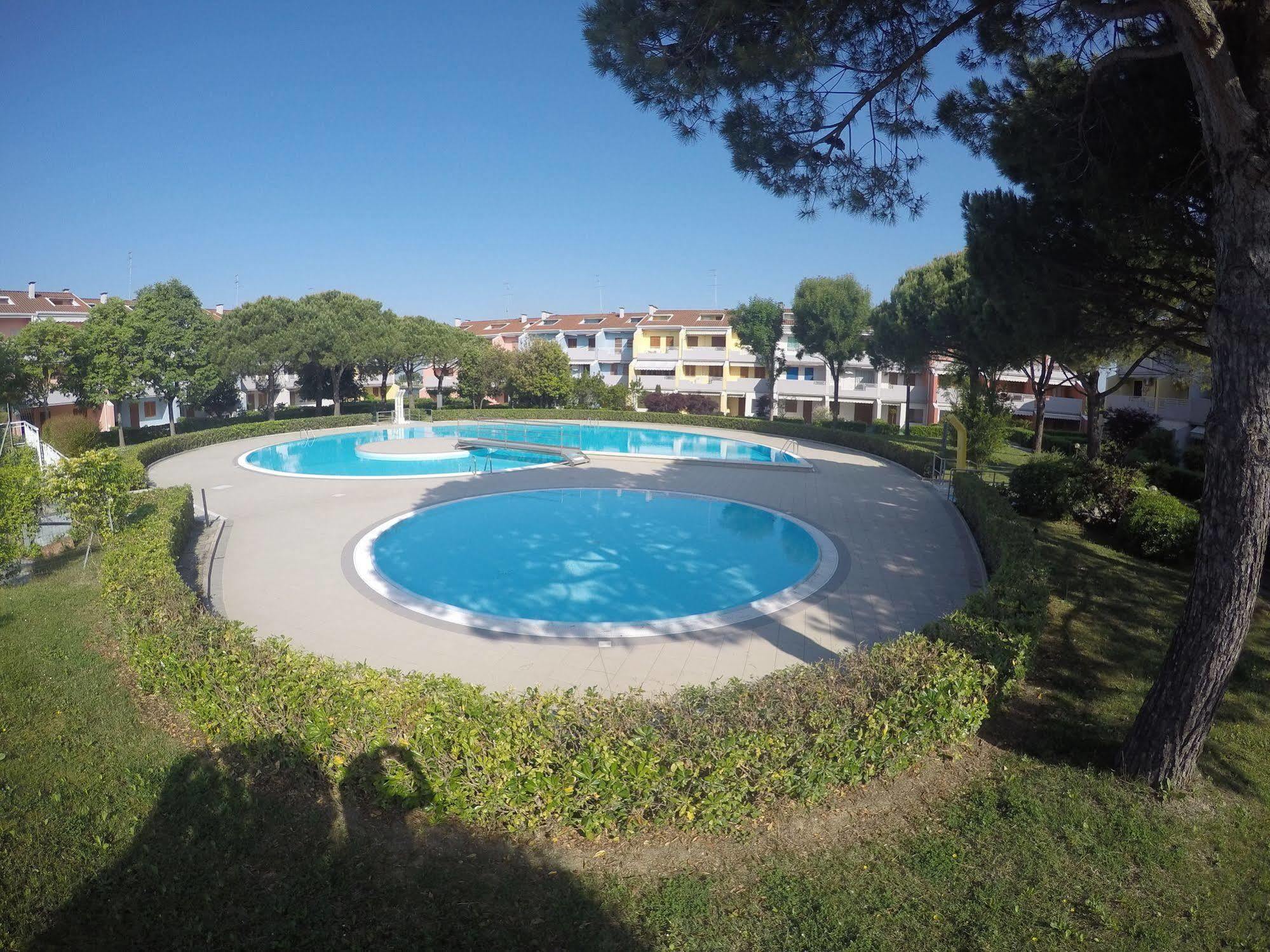 Villaggio Riviera - Agenzia Cocal Каорле Экстерьер фото